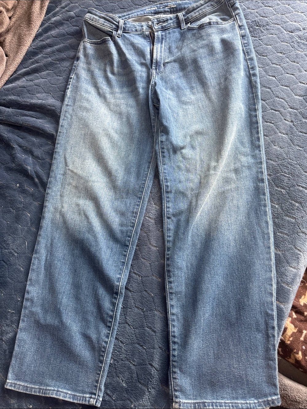 Old Navy Light Blue Relaxed Straight Jeans